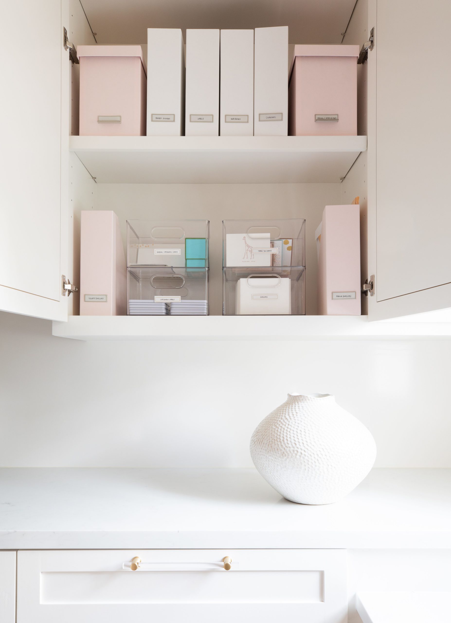 Delcutter and Organization Tips with Neat Method and Marie Flanigan Interiors